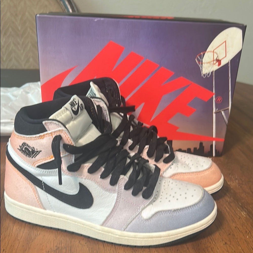 Nike Air Jordan 1 High OG Skyline